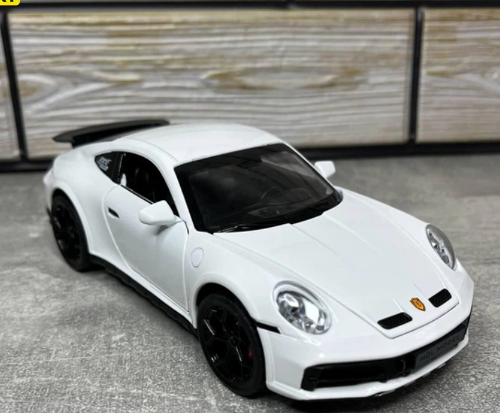 1:22 Scale Porsche 911 Diecast Sports Car view 10