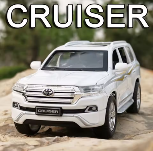 1:32 Scale Toyota Land Cruiser LC200 Diecast Model Car | Metal Body | Collectible Car Model